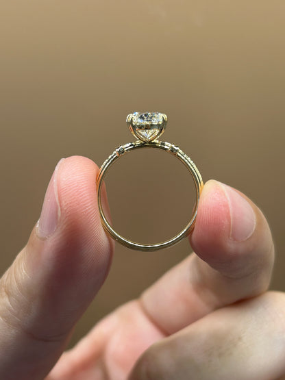 Oval- 002|Oval Lab Grown Diamond Ring| Unique Roman Column Fluted Band|Vintage Solitaire Bridal Jewelry