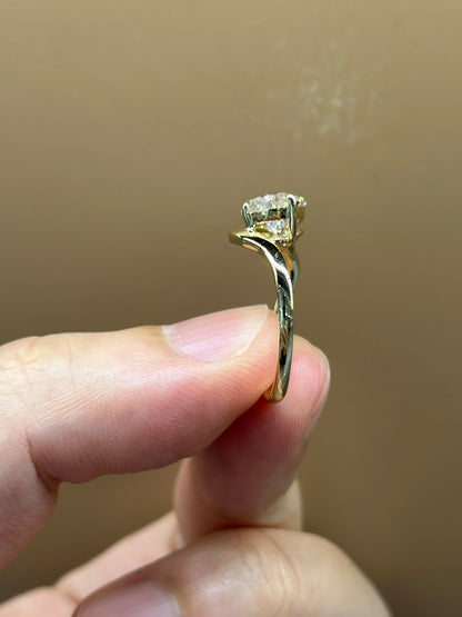 Pear-001|Unique Wave Band 18K/14K Yellow Gold Pear Shaped Diamond Solitaire Ring, Tear Drop Engagement Ring for Her